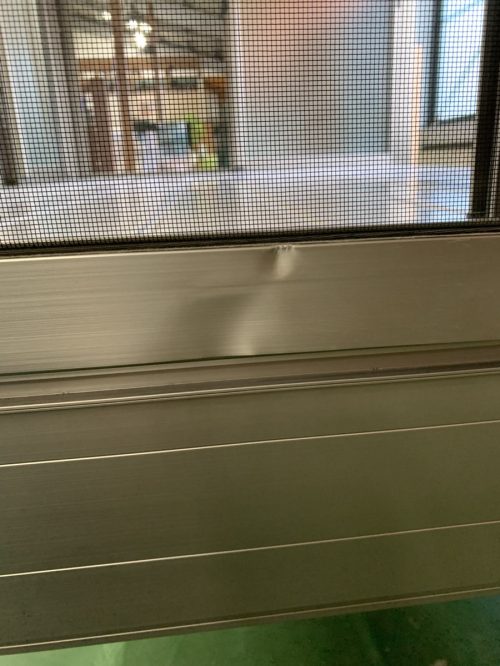 ヘコミあります