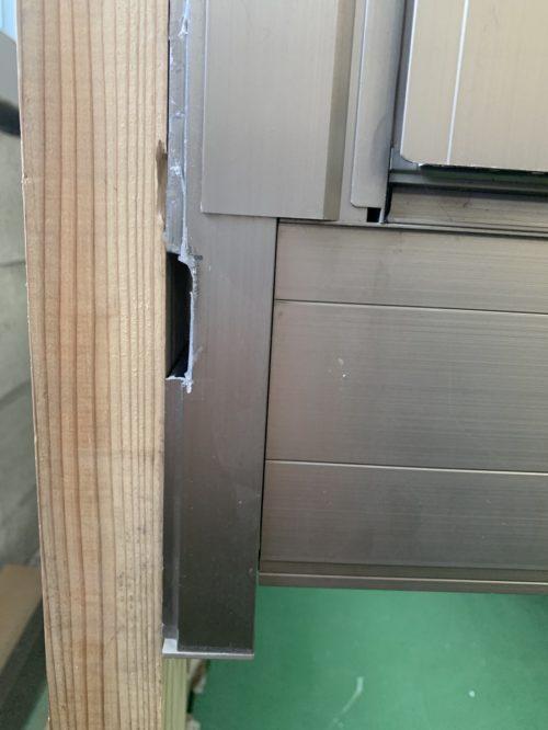 切欠きあります